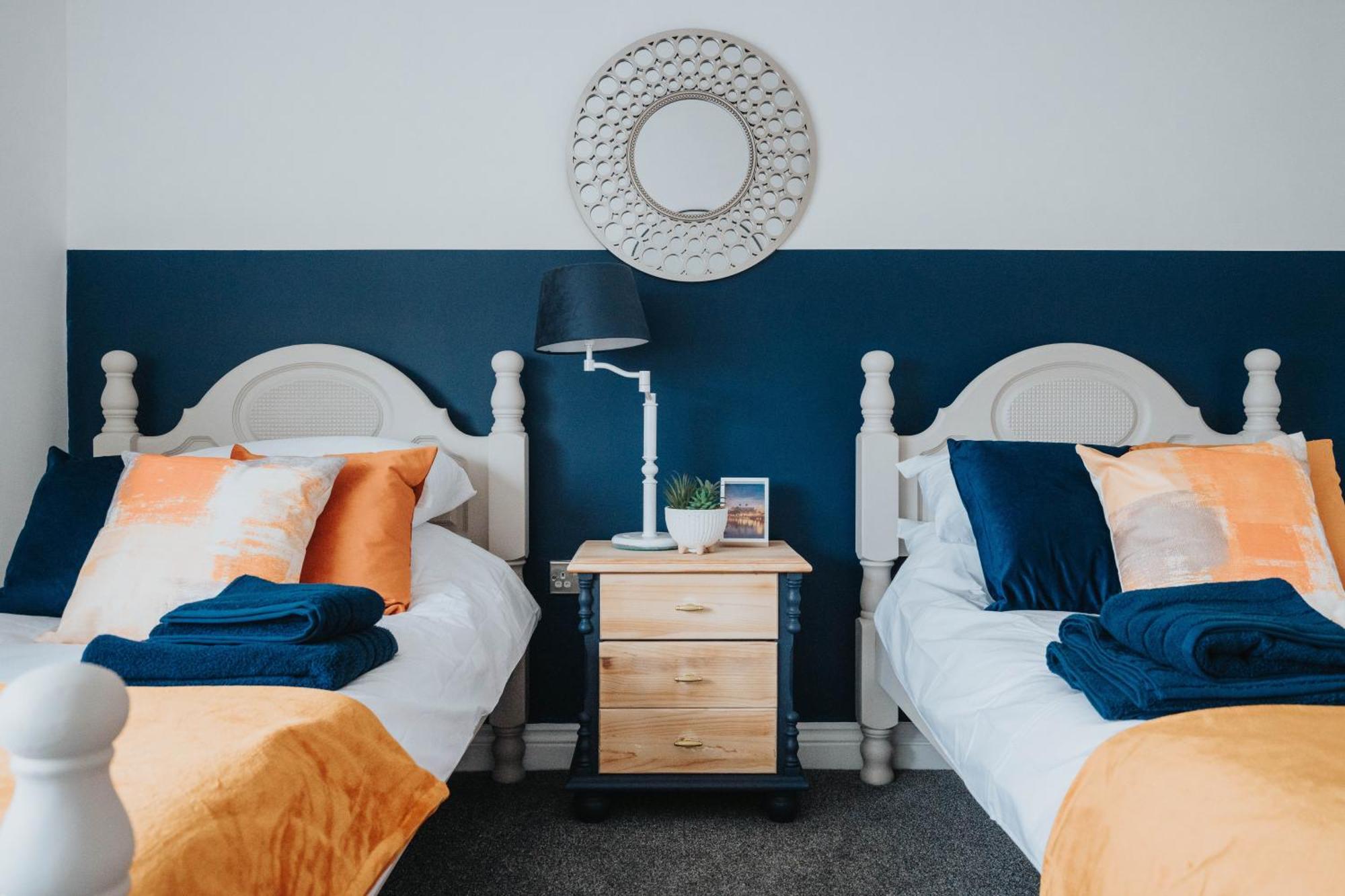 Shawe House - 10 Minute Mcr Airport - Free Parking Villa Wythenshawe Kamer foto