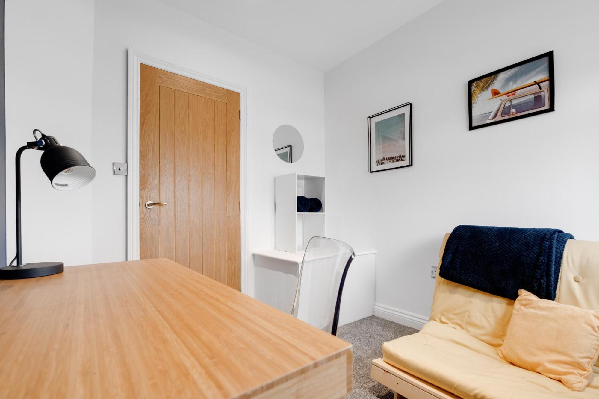 Shawe House - 10 Minute Mcr Airport - Free Parking Villa Wythenshawe Kamer foto